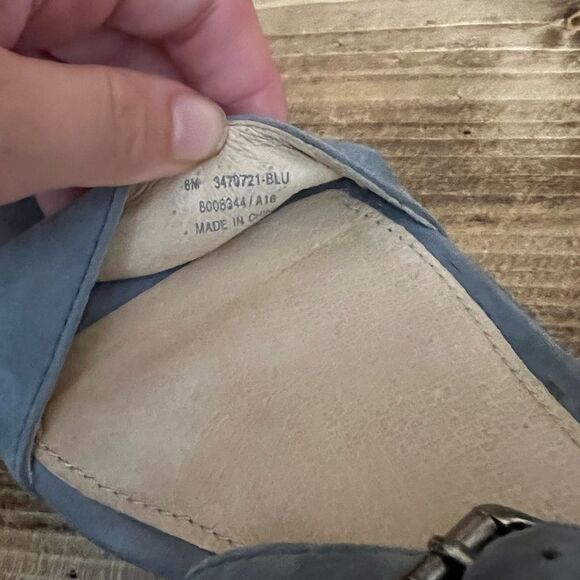 The Frye Company 🌻 Blake Sandals 8M blue suede stacked wood heel - Picture 6 of 6